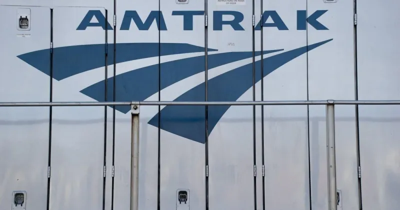 Amtrak train collides with semitruck trailer in Arcola