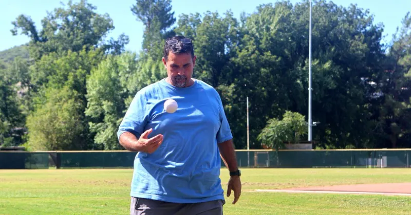 After 22 years, O.J. Favela steps away from Apache baseball