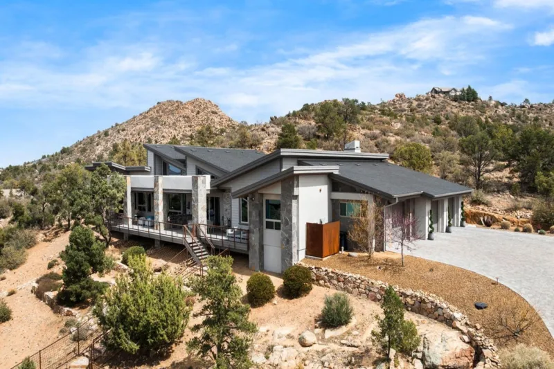 Luxury Mountain Retreats Offer Respite from Triple Digit Temperatures