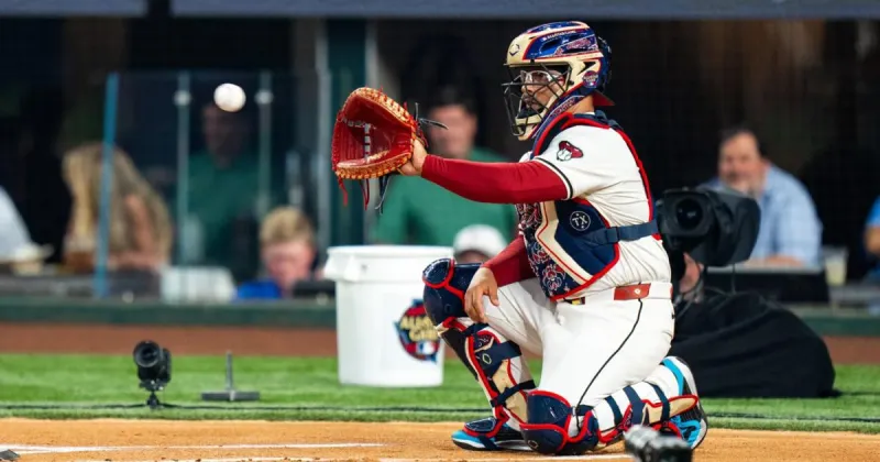 Bullpen catchers: the invisible backbone of the pitching staff