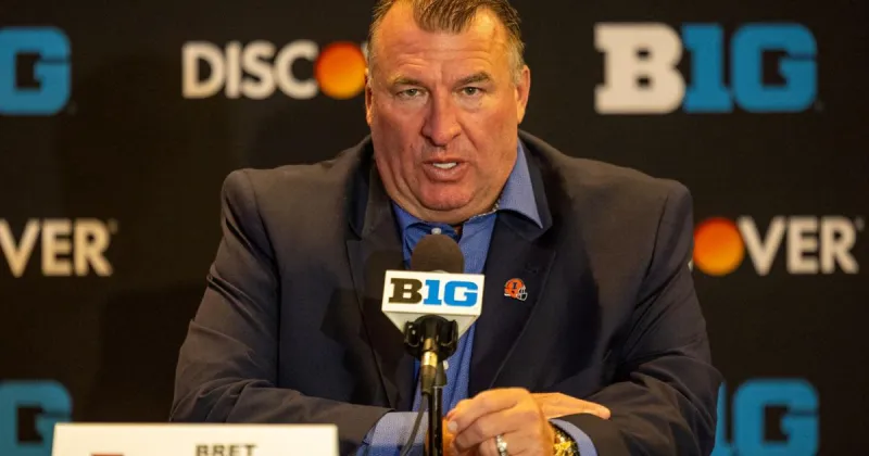 High-profile Illinois football freshman Jacob Eberhart moving to wide receiver