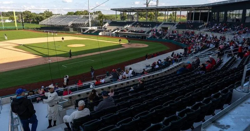 Thursday's TV schedule: Field of Dreams game on Netflix plus preseason NFL