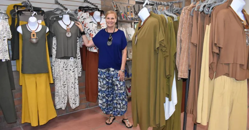 Tubac fashion designer featured in VAS fundraiser