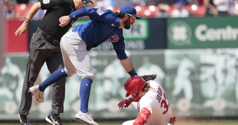 Friday's TV schedule: Cardinals at Cubs on Apple TV plus Little League region championships
