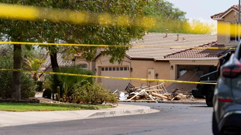 Man killed in shootout with Glendale SWAT team