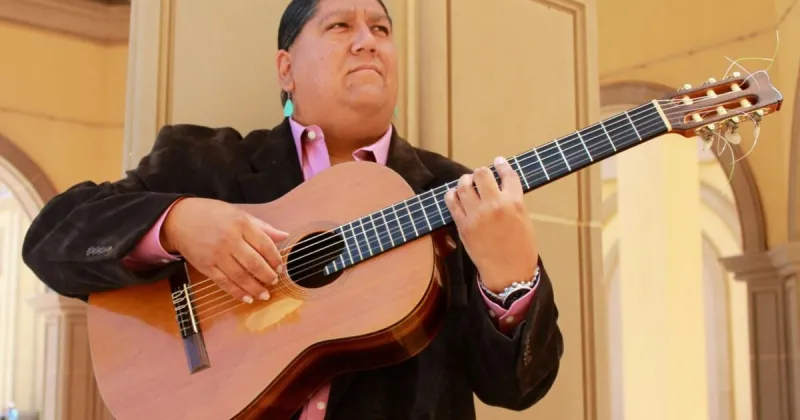 Medical emergency jumpstarts international dates for guitarist Gabriel Ayala