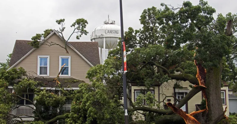 Pritzker tours storm damage, signs flood relief bill expanding local Chicago programs