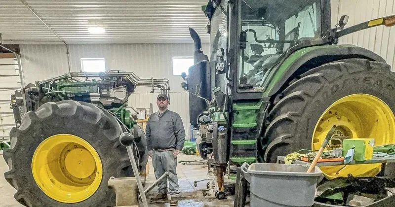 Illinois farmers urged to budget for equipment repairs amid tight margins