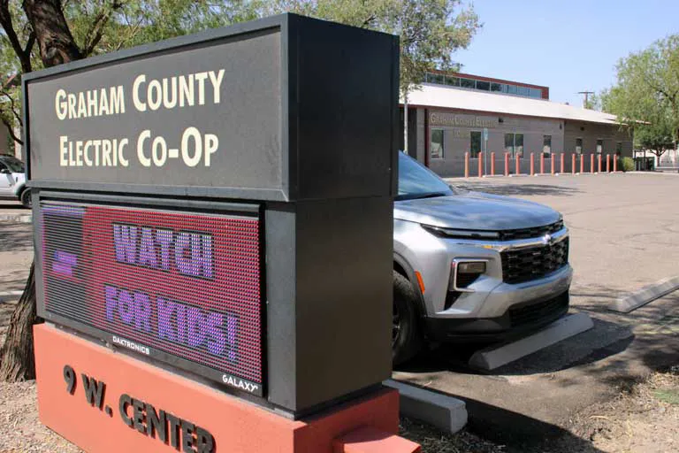 Electric co-ops get Corporation Commission OK on new process for large power users