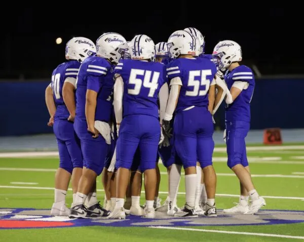 Safford starts fast, blanks Morenci 44-0 at home