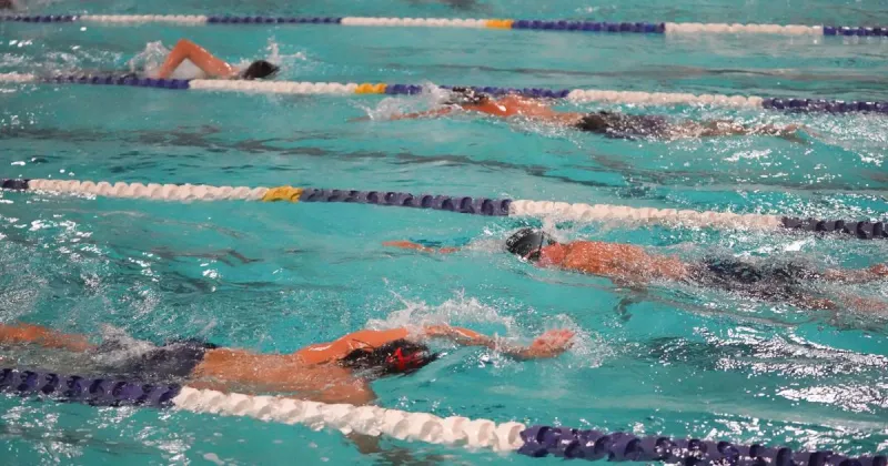 Lake Havasu swim team begins rebuilding season with young, small roster