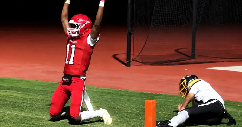 Willcox flips the script, powers past Arizona Lutheran 34-14