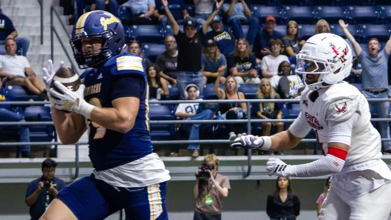 Lumberjacks Overcome 21-Point Deficit to Best Eastern Washington, 34-27, in Season Opener