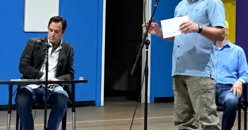 Newest member asks Bisbee council to revisit ICE policy item