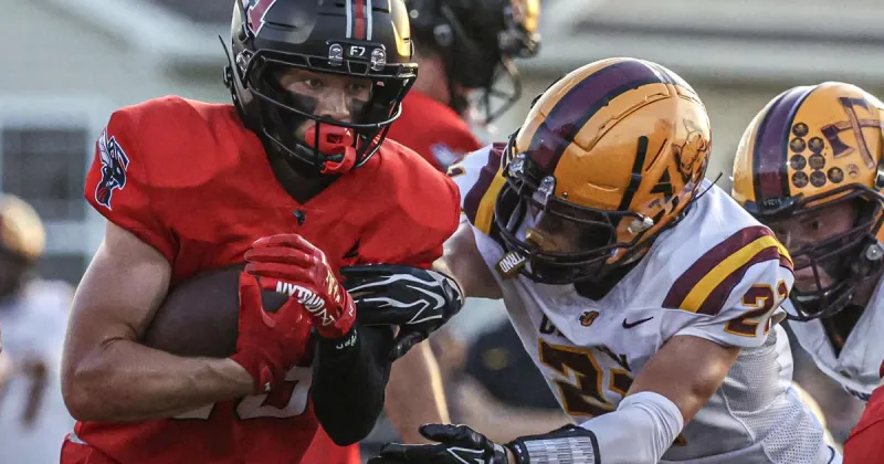 Area roundup: Owen Adams spreads it around in El Paso-Gridley victory