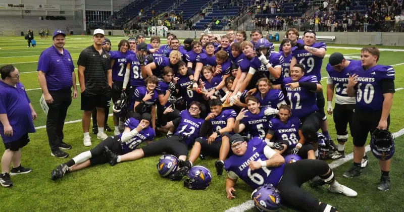 Lake Havasu football wins back Golden Shovel in dominant fashion over Mohave