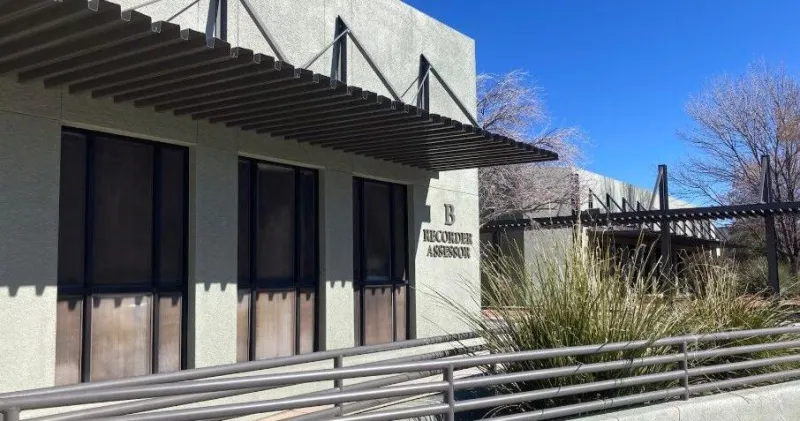 Morse throws barbs as supervisors breeze through light agenda