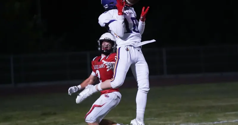 Lake Havasu football drops to 1-2 after loss to Lee Williams