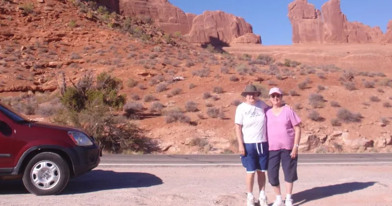 Travels With Two Sisters: Let's do it one more time: Revisiting some special places in colorful Utah