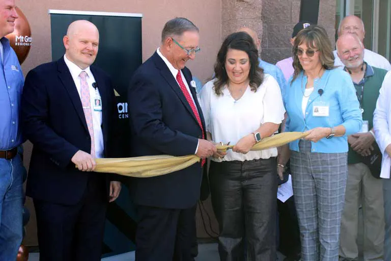 Ribbon-cutting celebrates opening of The Pharmacy at Mt. Graham