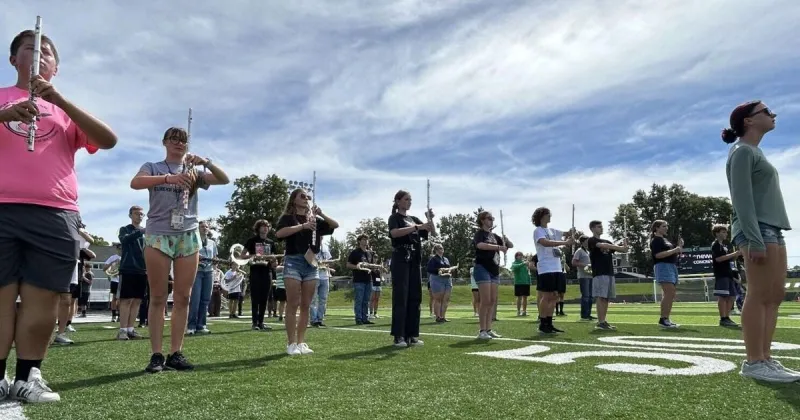 'Fractured' brings Eureka Marching Hornets together