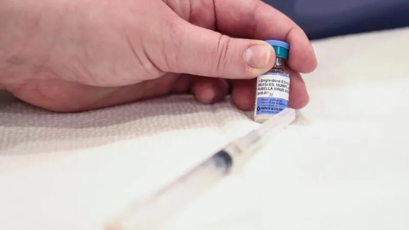 Officials urge vigilance after measles in Scottsdale store