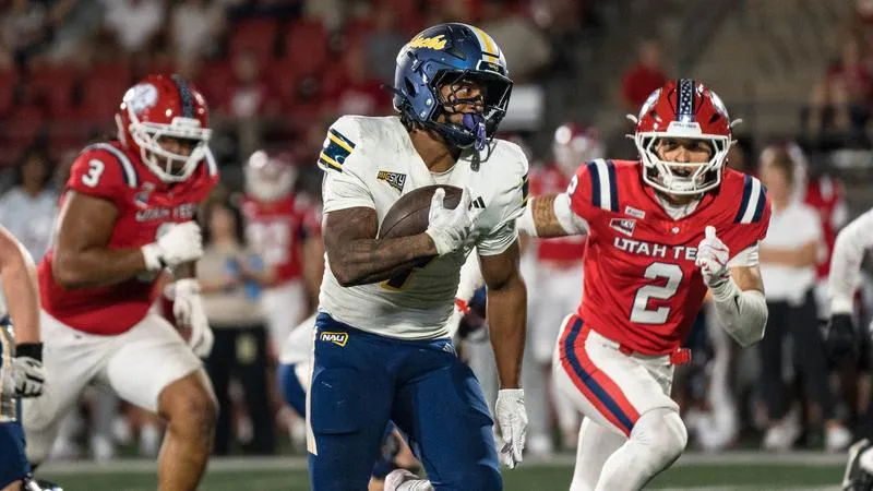 No. 20/19 Lumberjack Football Bests Utah Tech, 35-23, to Close Non-Conference Schedule