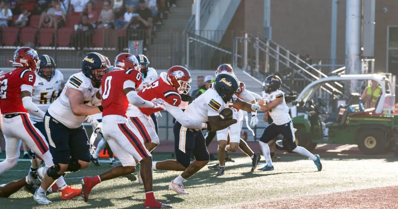 NAU football holds on to beat Utah Tech; sets up matchup with No. 1 Montana State next week