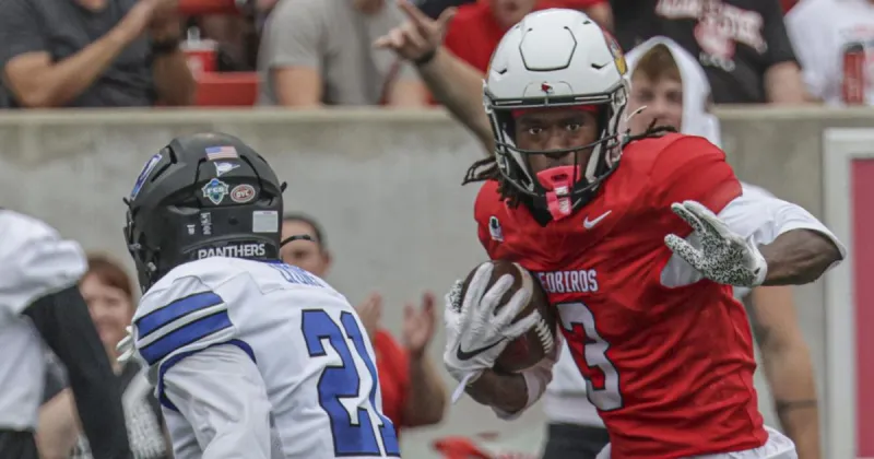 Mar'Quan Gary snares first career touchdown reception in Illinois State triumph