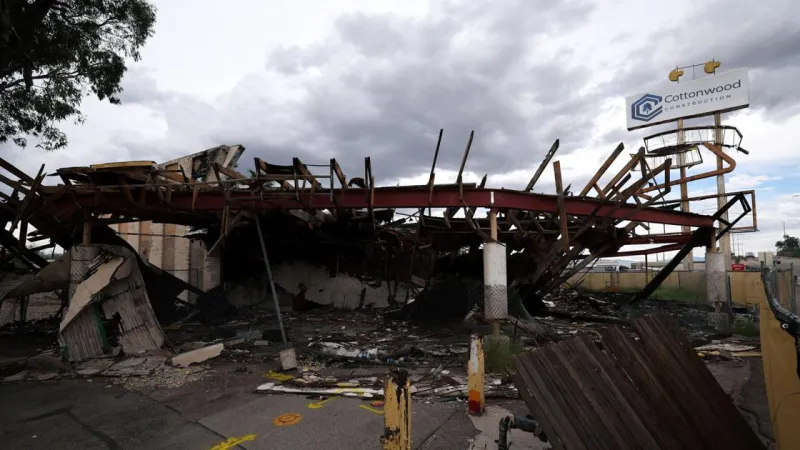 End of the road for Spanish Trail, South Tucson's eyesore motel