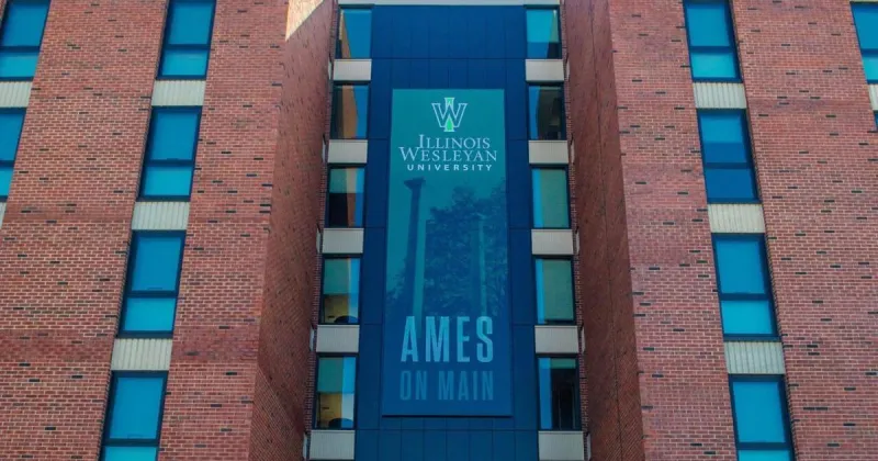 Illinois Wesleyan fulfills Ames legacy with residence hall dedication