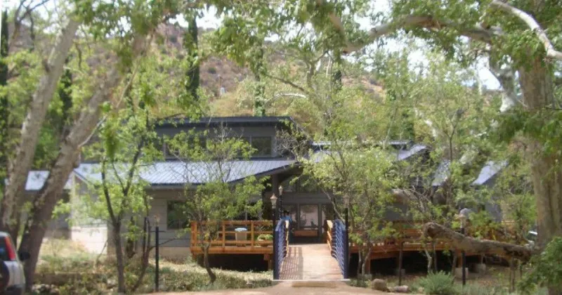 UA offers Folklore Preserve lease, but costs raise doubts