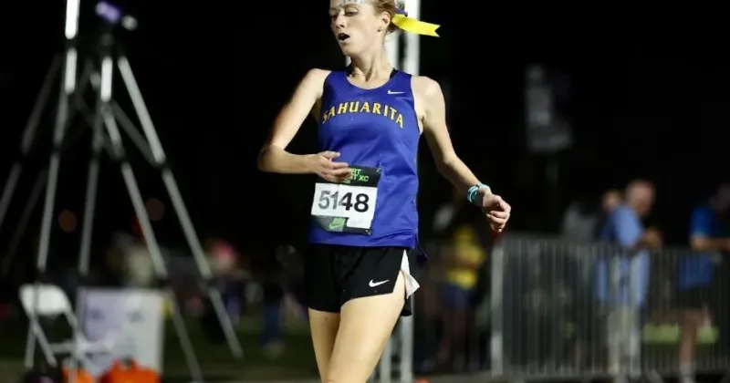 Taylor and Kibbey set new SHS cross country marks