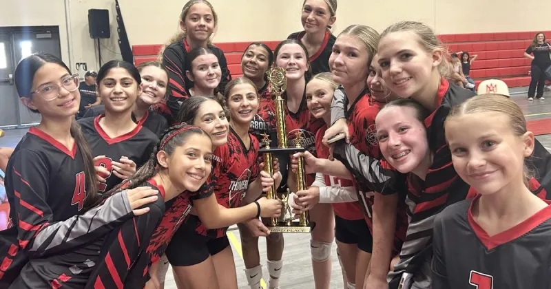 Thunderbolt Middle School 8th grade volleyball team takes third in Parker tournament