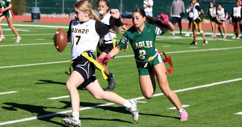 Flagstaff flag football pops off in fourth quarter for fifth straight win