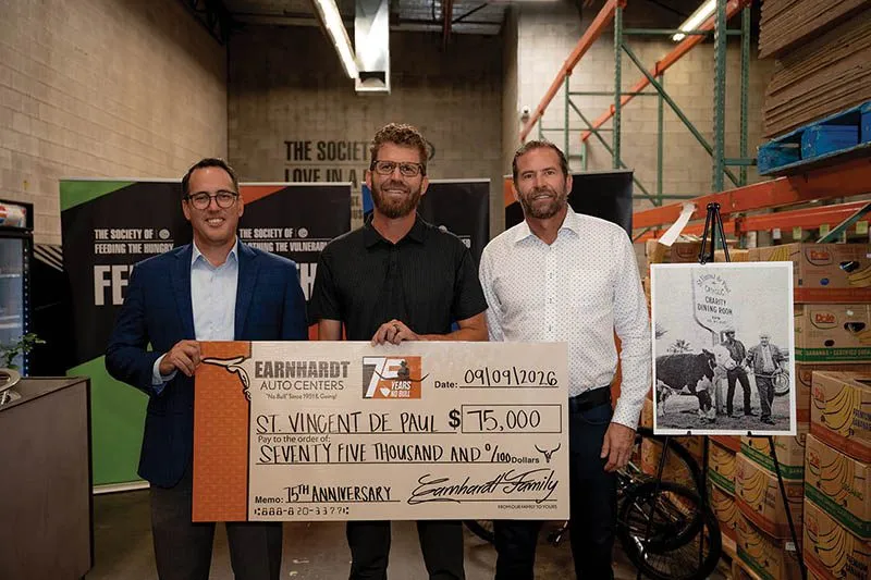 Earnhardt makes surprise donation