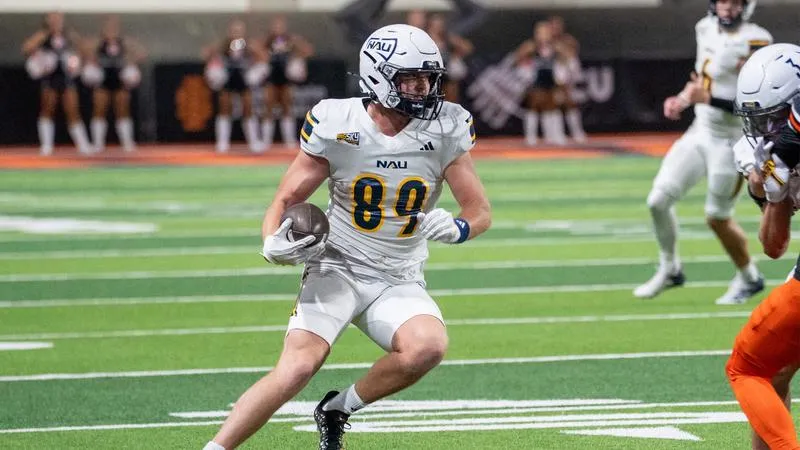 Lumberjack Football Notches Impressive 38-31 Road Win at No. 12/14 Idaho State