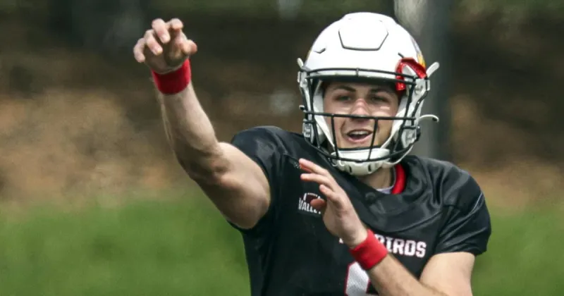 After six games, Illinois State quarterback competition still heating up