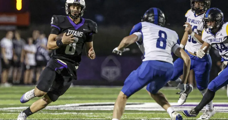 Week 8: El Paso-Gridley attempts to wrap up HOCIC Large School title