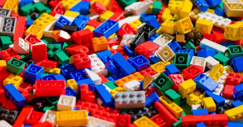 Springfield Brick Convention brings LEGO pros to Central Illinois