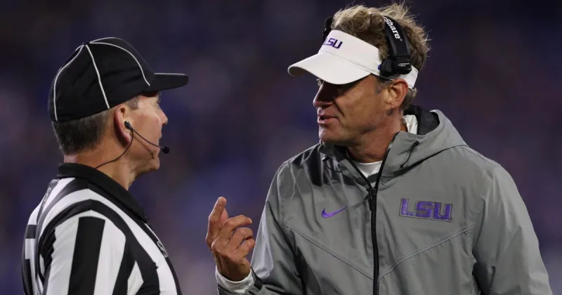 Oregon, LSU lead college football's 10 biggest disappointments from first half