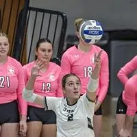 Photos: Illinois Wesleyan volleyball sweeps North Park
