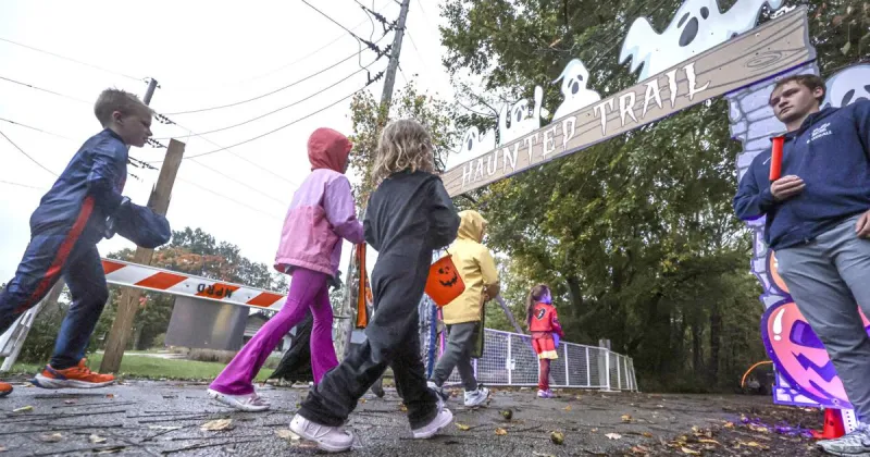 Normal's Haunted Trail brings families back for Halloween fun across generations