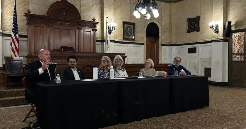 ACLU, League of Women Voters highlight election outreach efforts at Bloomington town hall