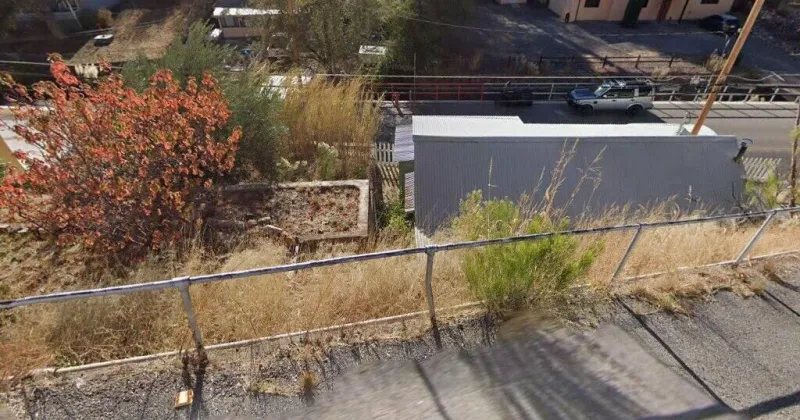 Sale closed in Bisbee: $220,000 for a single-family home