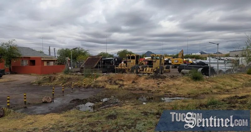 'A mistake of the law': Residents, officials opposed to planned cell tower in South Tucson