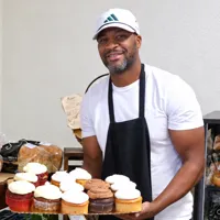 The Neighborhood Table brings artisan breads, oversized pastries to Sierra Vista