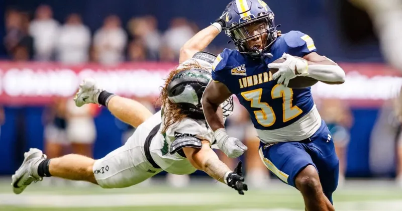 NAU football comes back against Portland State with fiery fourth quarter