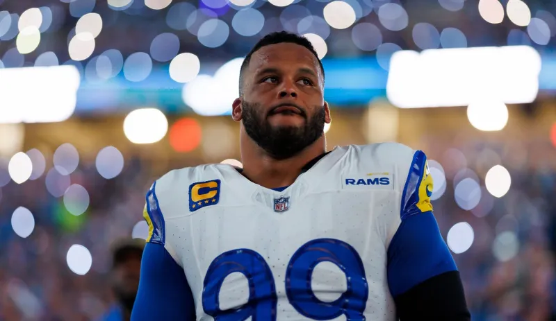 Rams HC Sean McVay Says He Doesn't Have An Answer On Aaron Donald's Return