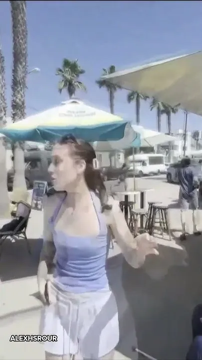 'Get him!' - Man chases down boardwalk Tesla driver (Video)